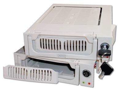 Imagine Rack Intern 5.25" pentru HDD 3.5" IDE, Digitus DA-50211-A