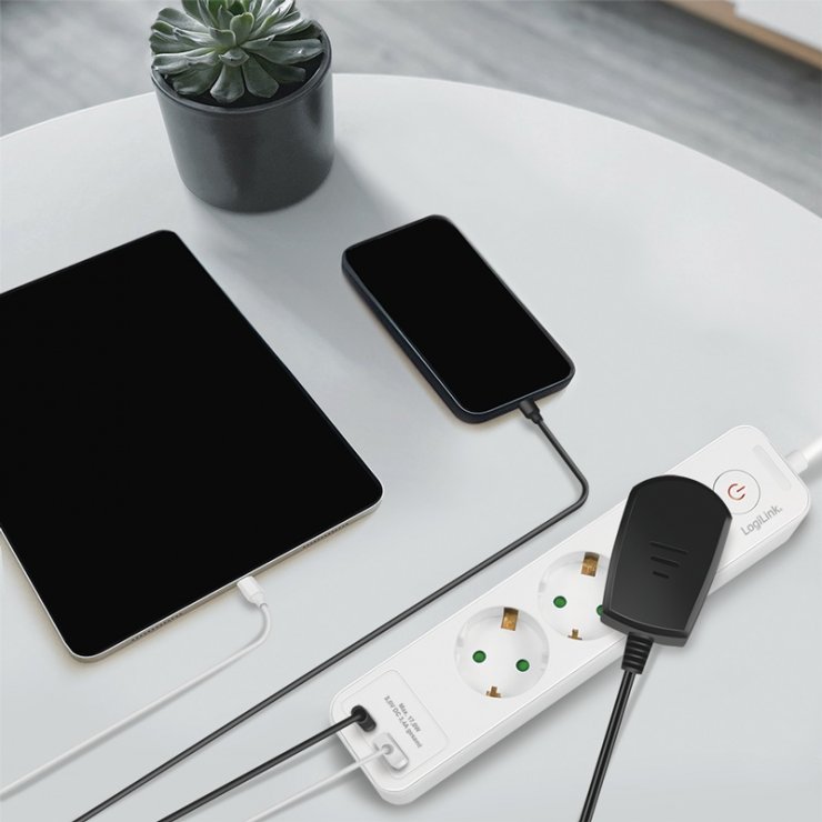 Imagine Prelungitor cu 3 x Schuko 1 x USB-A + 1 x USB-C 1.5m, Logilink LPS279U
